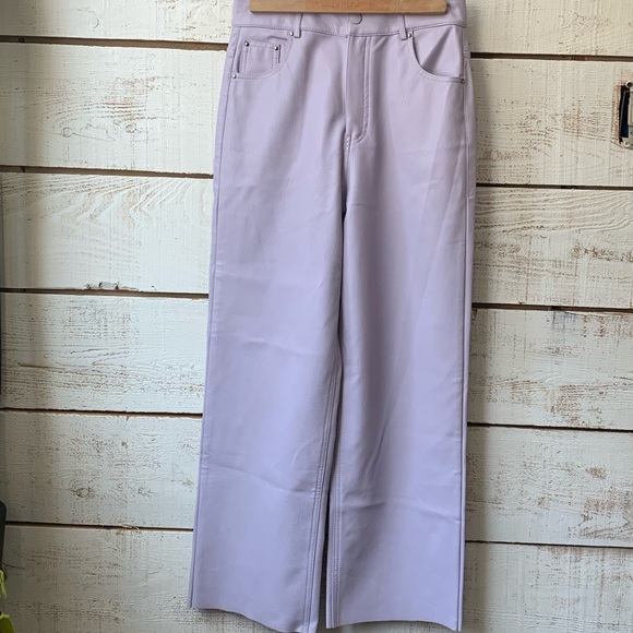 Lilac faux leather pants - Picture 4 of 5